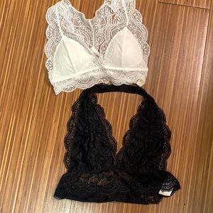 Set of 2 bralettes